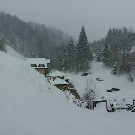 Casa Non Nobis * Dîmbovicioara